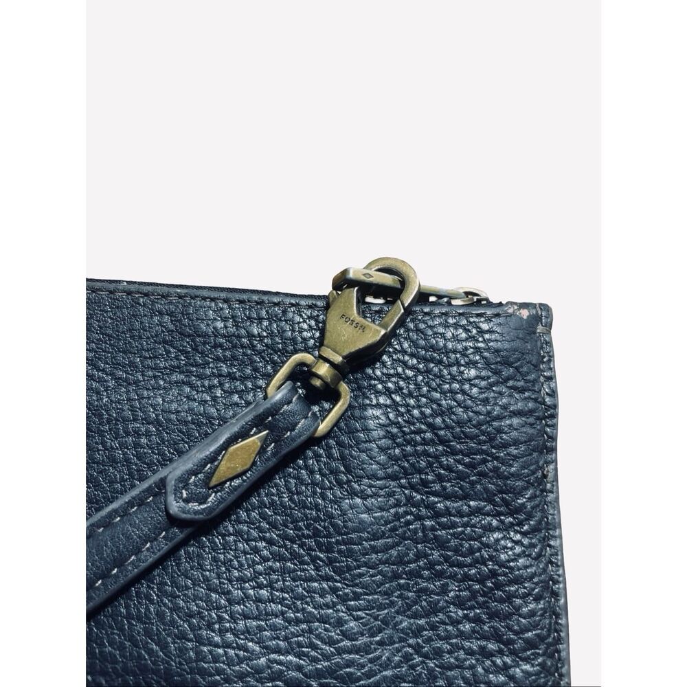 Fossil Tara Leather Wristlet - image 4